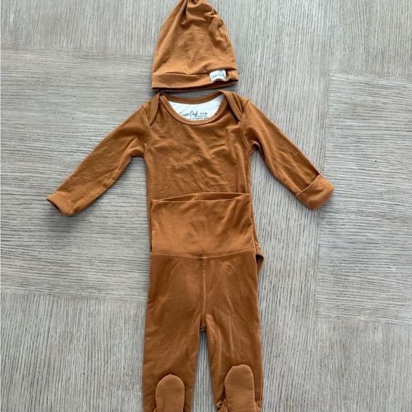 Copper Pearl Onesie and pants with Hat - Picture 1 of 6